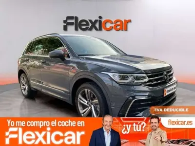 Usado VW Tiguan R-line 245 CV (180 kW) 2022 Gris SUV