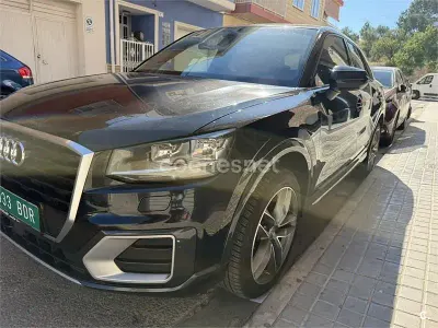 Usado Audi Q2 Design 116 CV (85 kW) 2017 Negro SUV