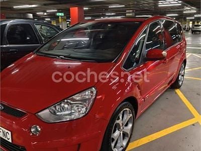 Usado Ford S-MAX Titanium 225 CV (165 kW) 2007 Rojo Monovolumen