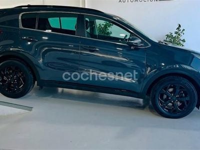 Usado Kia Sportage 136 CV (100 kW) 2021 Negro SUV