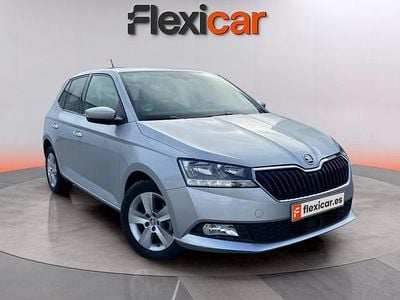 Usado Skoda Fabia Ambition 95 CV (69 kW) 2020 Gris Utilitario