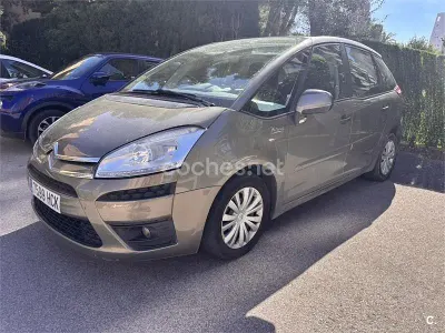Usado Citroën C4 Picasso Business Class 112 HP (82 kW) 2011 Castanho Monovolume