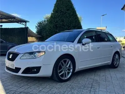 Usado Seat Exeo Sport 143 CV (105 kW) 2011 Blanco Familiar