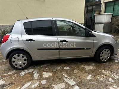 Gris / plata Usado 2007 Renault Clio II Rip Curl Berlina | 3500 € (Un poco caro)