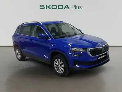Usado Skoda Karoq Ambition 110 HP (80 kW) 2022 Azul SUV