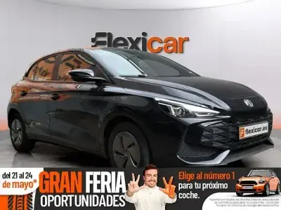 Używany MG MG3 195 KM (143 kW) 2024 Czarny Hatchback