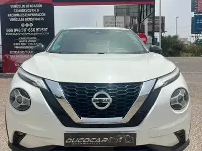 Usado Nissan Juke Acenta 114 CV (83 kW) 2022 Blanco SUV
