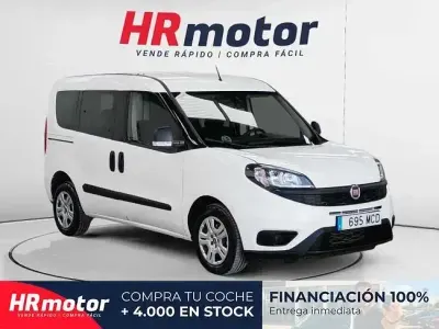 Usado Fiat Doblò 90 CV (66 kW) 2022 Blanco Monovolumen