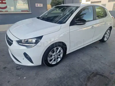 Usado Opel Corsa Edition 102 CV (75 kW) 2021 Blanco Utilitario