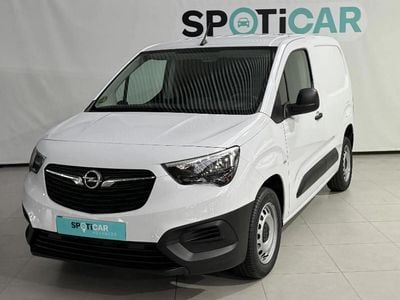 Usado Opel Combo S 100 CV (73 kW) 2023 Blanco Monovolumen