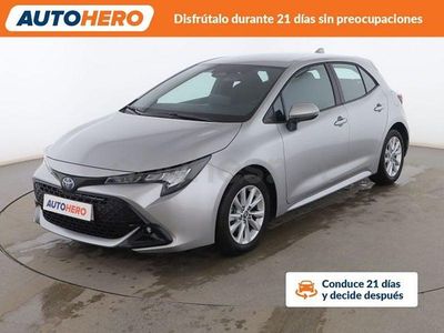 Gris Usado 2023 Toyota Corolla Active Berlina | 24.699 € (Precio justo)