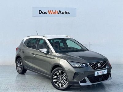 Usado Seat Arona Xperience 115 CV (84 kW) 2025 Gris SUV