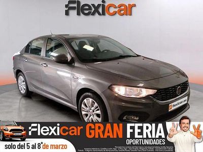 Usado Fiat Tipo Lounge 95 CV (69 kW) 2018 Gris Berlina