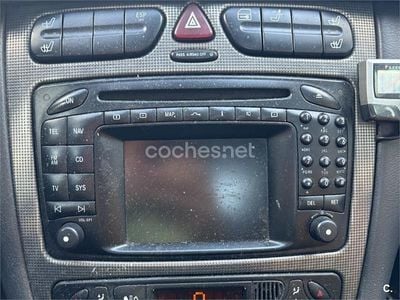 Käytetty Mercedes C270 Avantgarde 170 HP (125 kW) 2003 Harmaa Sedan