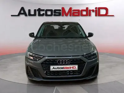 Usado Audi A1 Sportback 110 CV (80 kW) 2023 Gris / plata Utilitario