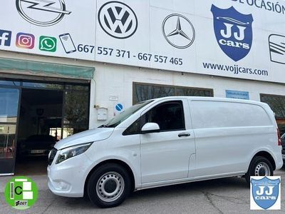 Usado Mercedes Vito 136 CV (100 kW) 2021 Blanco Van