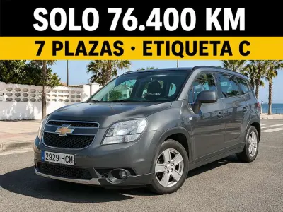 Usado Chevrolet Orlando LTZ 141 CV (103 kW) 2011 Gris Monovolumen