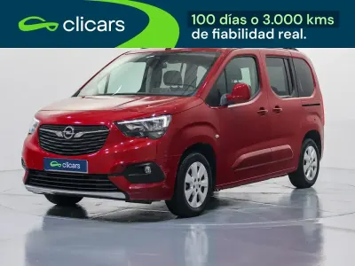 Usado Opel Combo Life Innovation 110 HP (80 kW) 2019 Vermelho Monovolume