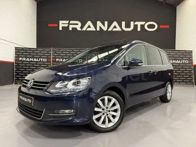 Usado VW Sharan Sport 140 CV (102 kW) 2013 Azul Monovolumen