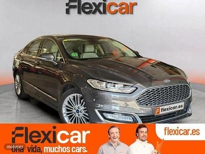 Usado Ford Mondeo Titanium 240 CV (176 kW) 2015 Gris Berlina
