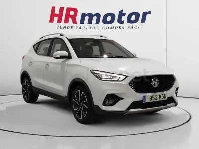 Usado MG ZS Luxury 106 CV (77 kW) 2023 Blanco SUV