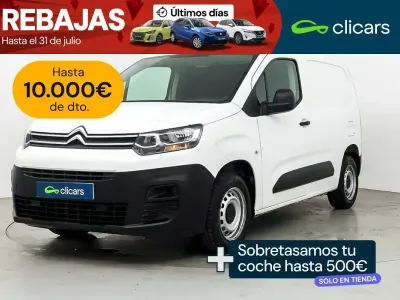 Usado Citroën Berlingo 100 CV (73 kW) 2021 Blanco Monovolumen