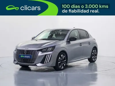 Usado Peugeot 208 Allure 102 CV (75 kW) 2025 Plateado Utilitario