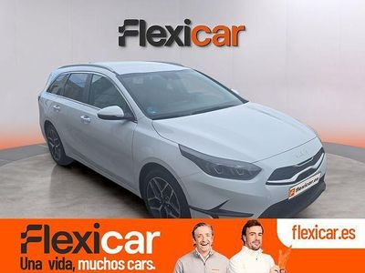 Usado Kia Ceed 136 CV (100 kW) 2022 Blanco Utilitario