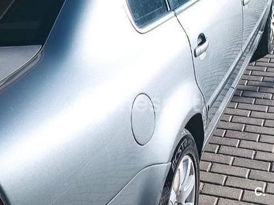 Beige Usado 2002 VW Passat Edition Familiar | 1700 €