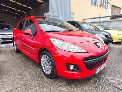 Usado Peugeot 207 68 CV (50 kW) 2014 Rojo Descapotable