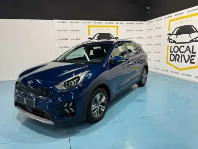 Usado Kia Niro 141 CV (103 kW) 2020 Azul SUV