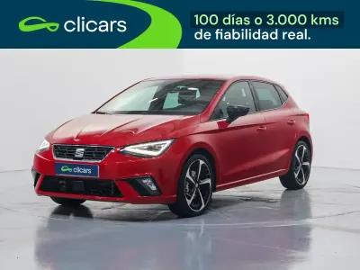 Usado Seat Ibiza FR 110 CV (80 kW) 2022 Rojo Utilitario