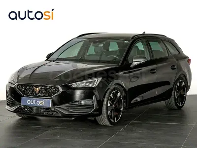 Usado Cupra Leon 150 CV (110 kW) 2023 Negro Familiar