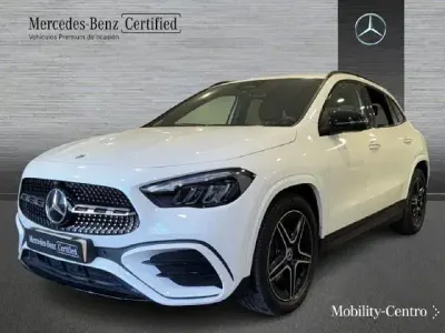 Usado Mercedes GLA200 150 CV (110 kW) 2024 Blanco polar SUV