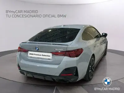 Usado BMW M440 M Sport 374 CV (275 kW) 2025 Gris / plata Coupe