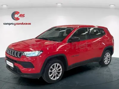 Usado Jeep Compass Longitude 130 CV (95 kW) 2022 Rojo SUV