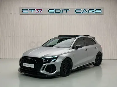 Usado Audi RS3 Sport 400 CV (294 kW) 2022 Gris / plata Berlina