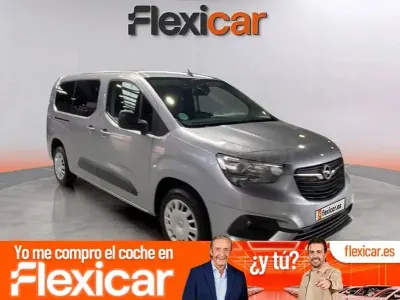 Usado Opel Combo Life 102 CV (75 kW) 2021 Gris / plata Monovolumen