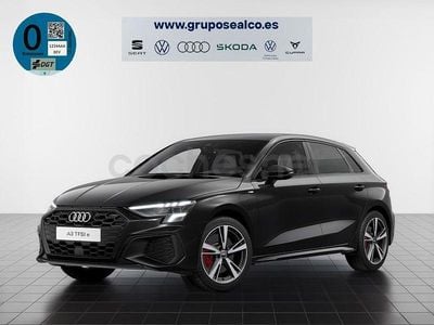 Używany Audi A3 Competition 245 KM (180 kW) 2023 Czarny Sedan/Limuzyna