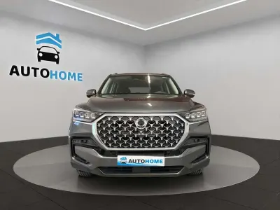 Usado SsangYong Rexton 203 CV (149 kW) 2023 Gris SUV