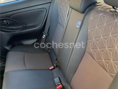 Gris / plata Usado 2023 Toyota Yaris Cross Style SUV | 22.800 € (Precio justo)