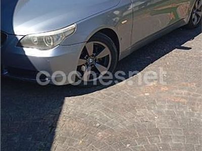 Usado BMW 530 231 CV (169 kW) 2007 Gris / plata Berlina