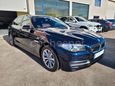 Usado BMW 518 150 CV (110 kW) 2016 Azul Berlina