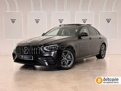 Usado Mercedes E300 306 CV (225 kW) 2021 Gris / plata Berlina