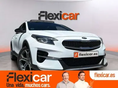 Usado Kia XCeed GT-Line 120 CV (88 kW) 2021 Blanco SUV