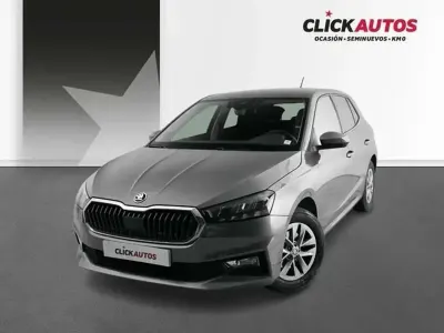 Usado Skoda Fabia Selection 116 CV (85 kW) 2025 Gris Utilitario