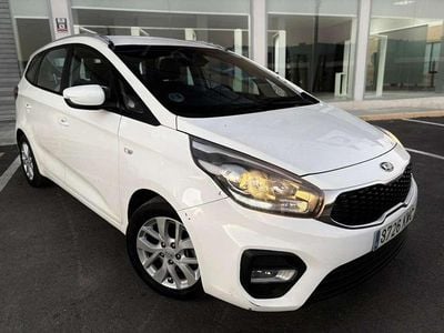 Usado Kia Carens 116 CV (85 kW) 2019 Blanco Monovolumen