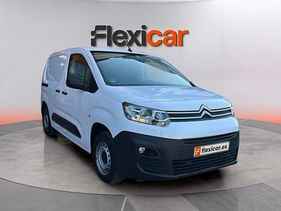 Usado Citroën Berlingo Live 102 CV (75 kW) 2019 Blanco Monovolumen