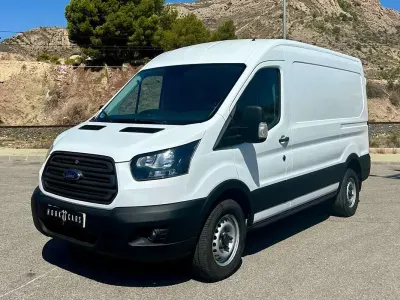 Usado Ford Transit Trend 105 CV (77 kW) 2020 Blanco Van