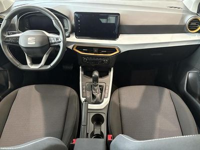 Blanco Usado 2024 Seat Arona Style SUV | 20.990 € (Un poco caro)